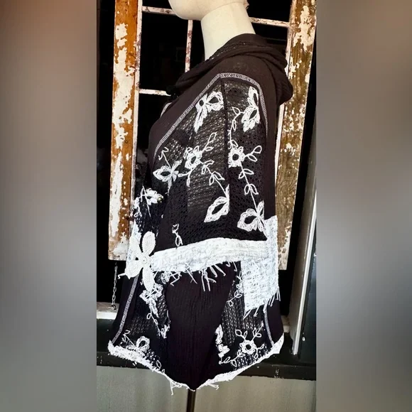 POL Mixed Lace Patchwork Hoodie Top Black Boho Oversized Size Small - Picture 10 of 12